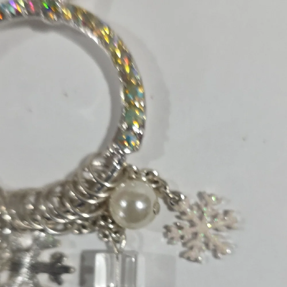 Silver Pendant Necklace – Iridescent Halo Circle - Snowflake, Pearl & Gift Charm